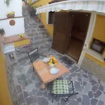 Tatil Evi Residenza Eolo Tropea